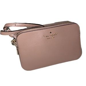 Selling Kate Spade crossbody in beautiful mauve colour! Never been worn!